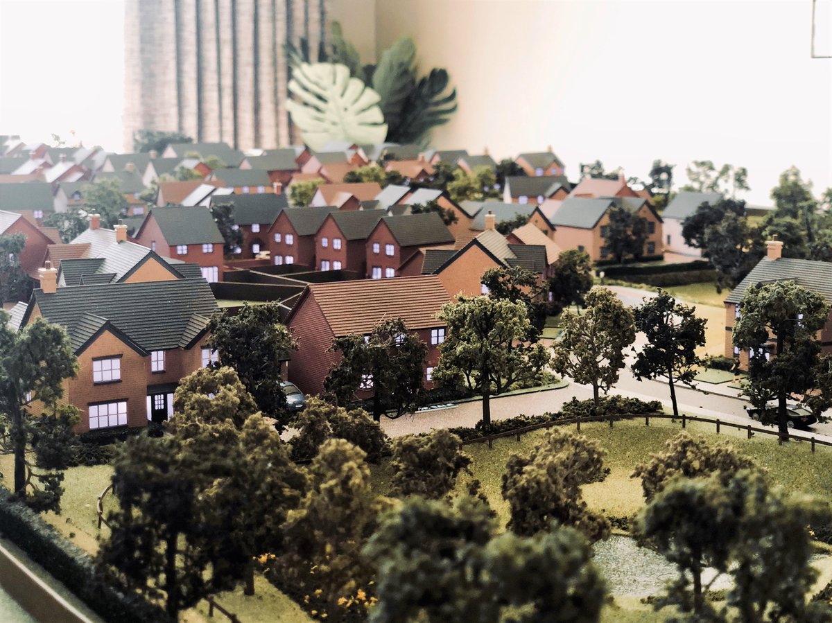 We are proud to open the doors at The Hayfield Gate Lounge today where we are showcasing a #model of the #newhomes in #Clifton, #Bedfordshire.

#modeldevelopment #bedfordshireproperties #sheffordproperty #newbuild #offplan #launch