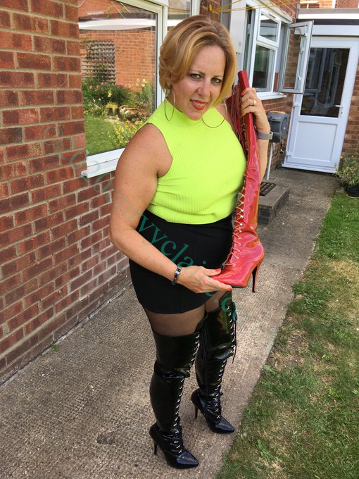 My lastest YouTube video 'High Boots' is available to watch  https://t.co/iJfhUe21HJ  #thighboots #PVC<a href="/tag/leather"class="tags"><span>#leather</span></a><a href="/tag/heels"class="tags"><span>#heels</span></a><a href="/tag/thighboots"class="tags"><span>#thighboots</span></a><a href="/tag/pvc"class="tags"><span>#pvc</span></a><a href="/tag/platform"class="tags"><span>#platform</span></a><a href="/tag/m"class="tags"><span>#m</span></a>