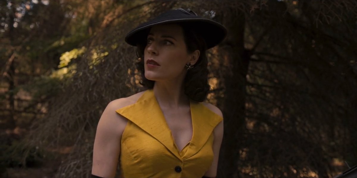 —Pakaian antiradiasi—Agnes jg sempat terlihat mengenakan busana berwarna kuning