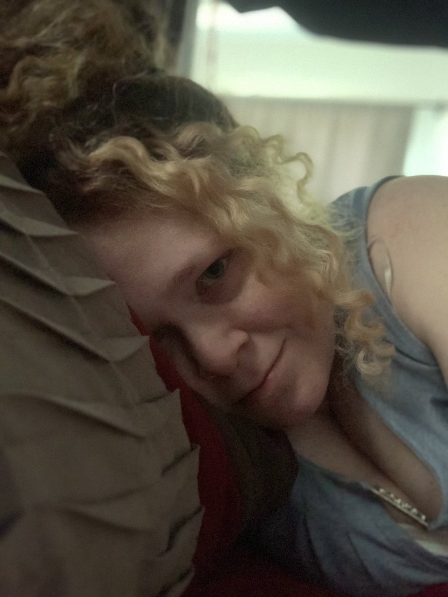 #curlygirl having a hard time getting out of bed