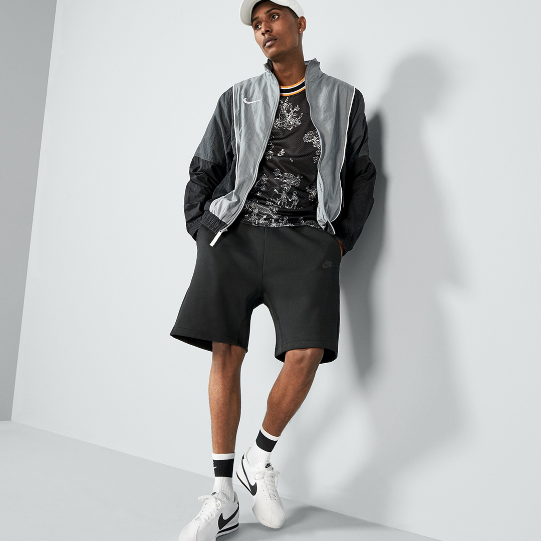ProD_Select's tweet photo. Those Nike shorts are a must-have now right?! ๐ฅ โ๏ธ
Cop online now - https://t.co/6F03db5opt
#ProDirect #SelectSociety #SelectSummer #UnlockStyle #Nike #Swoosh #Nikeshorts #Summer #Shorts #StreetWear #JustDoIT https://t.co/65XkQBHsrJ