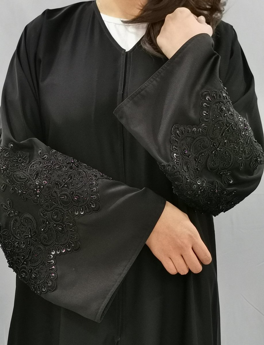 KajoolKsa's tweet photo. تسوقو معنا عبر متجرنا الإلكتروني لتحصلو على خصومات تصل حتى ٥٠ ٪

https://t.co/FYI0RRdct5

#حسن_حسني #عبايات https://t.co/nuTkGKGMHW
