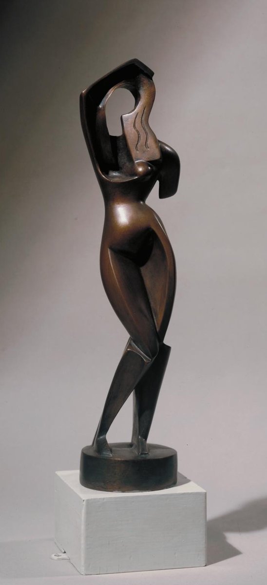 #AlexanderArchipenko, born Ukraine #otd 1887. American avant-garde artist, sculptor, and graphic artist. 

#Cubism #Modernart #Sculpture

en.wikipedia.org/wiki/Alexander…

'The Gondolier',1914; cast 1961: The Met

'Woman Combing her Hair',1915: Tate