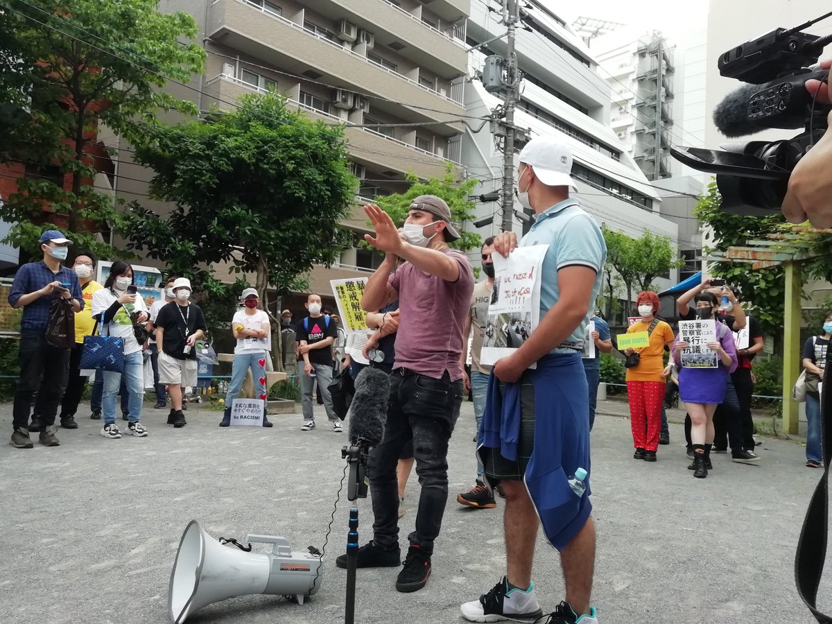 I've never in my life seen such a strong demo in Japan. So much soludarity throughoutbso many political spectres. A good day indeed.  #0530渋谷署前抗議