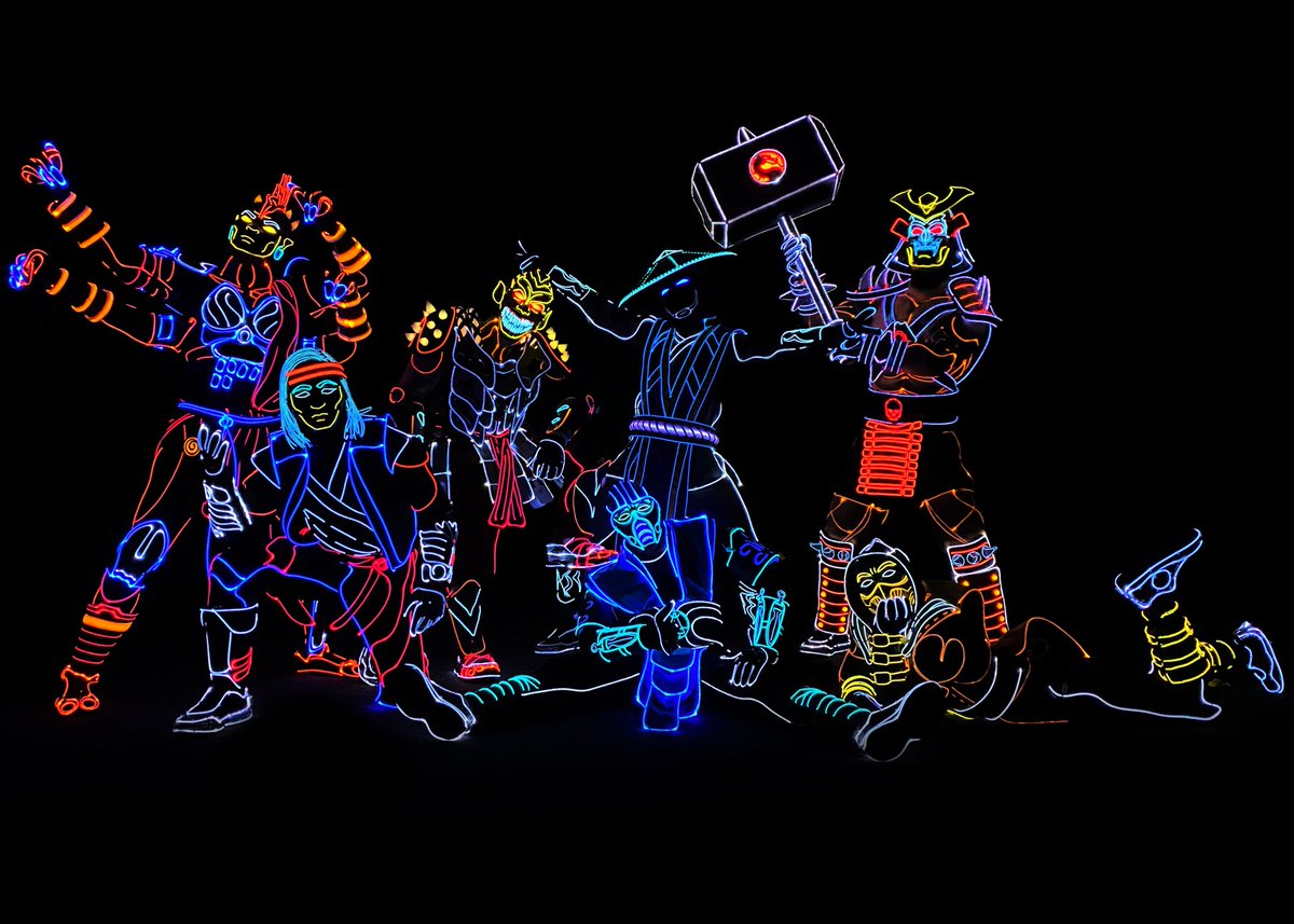 Had so much fun working on this routine! What was the most memorable moment of it for you? ⚡️ 

#MK11 #lightbalance #lightbalanceshow #mortalkombat #mortalkombataftermath #neonshow 
<a href="/MortalKombat/">Mortal Kombat 1</a> <a href="/noobde/">Ed Boon</a>