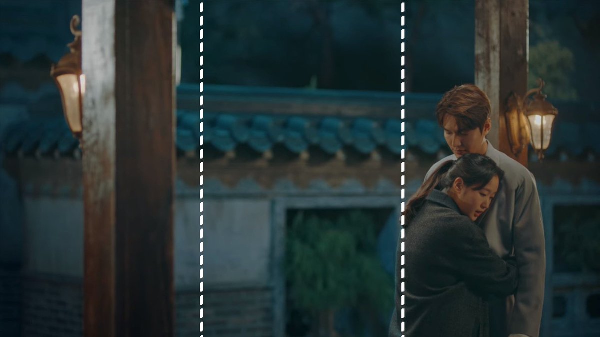 อีพี กรี๊ดสี กรี๊ดแสงมากกว่าใดๆ...แงโลนี้สวยทุกซีน กลางวันกลางคืน ดีทุกตรงรูป2คือ ขวา-ซ้าย หนักเท่ากันเลอ เว้นกลาง #TheKingEternalMonarch #TheKingEternalMonarchep13  #더킹영원의군주  #더킹  #TKEM