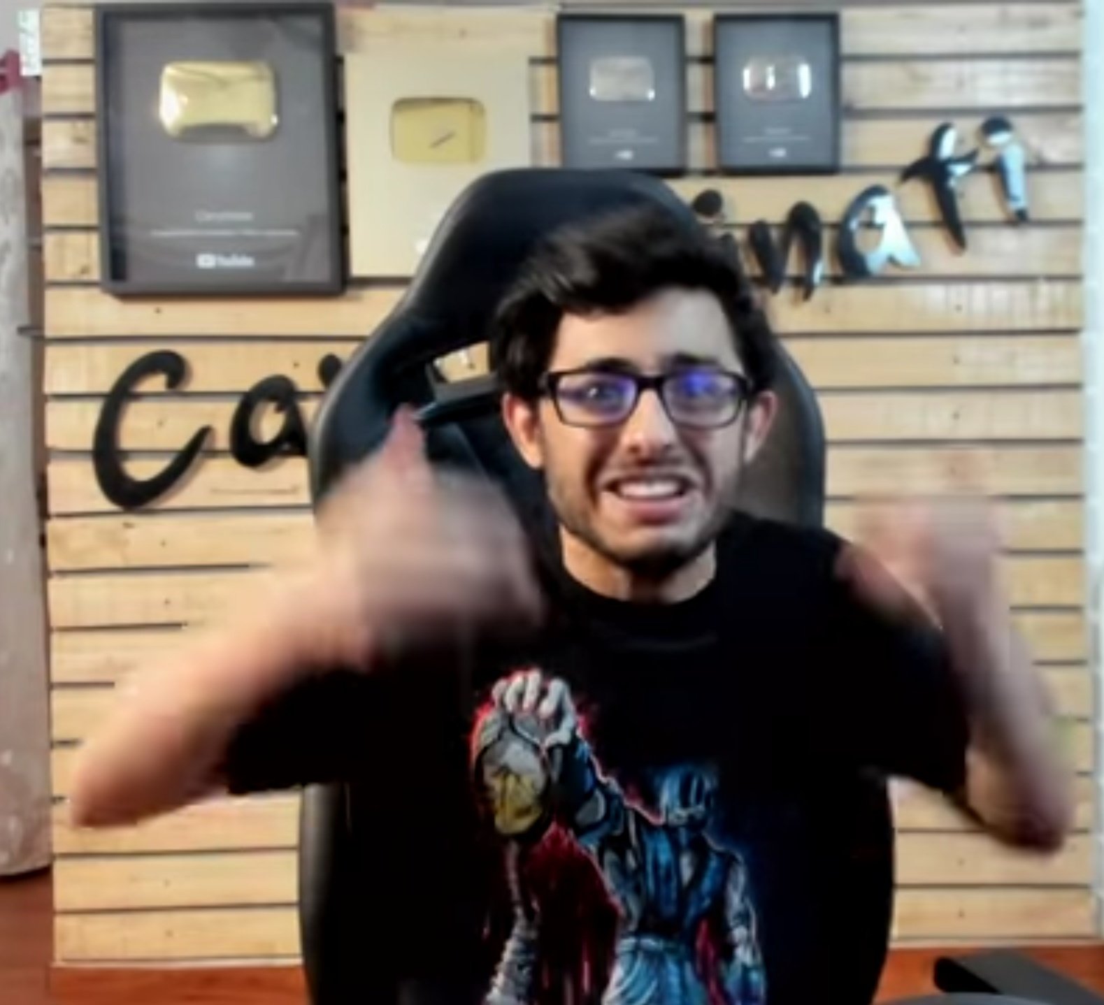 Parth Patel Dhami on Twitter: "@kunalkamra88 @CarryMinati š¤£@kunalkamra88 Kya soch ke roast kiya? Log sabashi denge? Aji lund mera https://t.co/U2qO7qsVsi" / Twitter