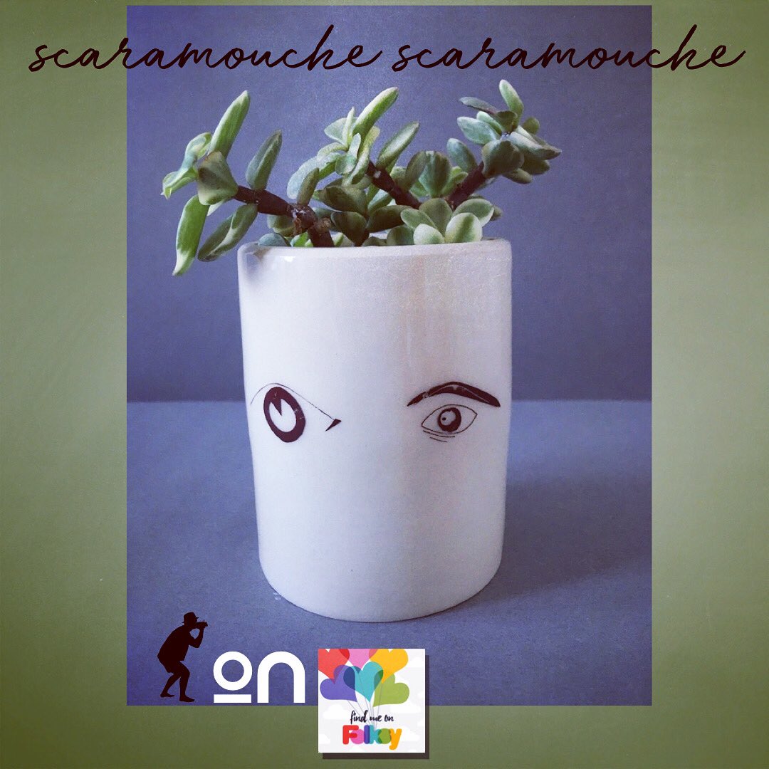 Eye, Eye #scaramouche #eyeplanter #folksyshop #smallshop #ceramicplanter #eyeeye #iseealittlesilhouettoofaman #folksyseller #indieshop #shopsmall folksy.com/items/7225370-…