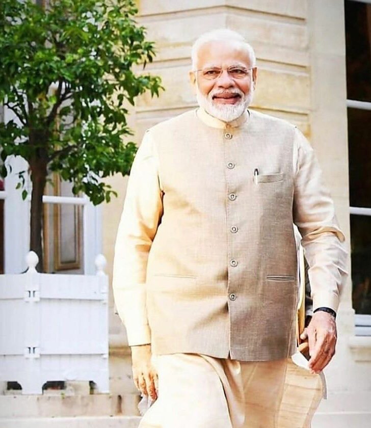 Bold decision by PM Modi to lockdown country has helped India.The timely call to lockdown the country has been appreciated by many world leaders.As our PM rightly said at the beginning of the pandemic Jaan hai to Jahaan hai and now Jaan bhi Jahaan bhi. #1YearofModi2