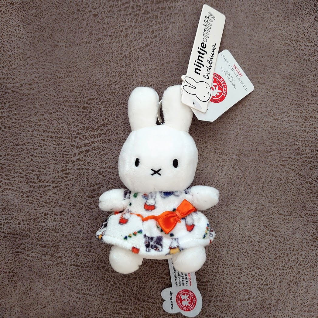 ヨーロッパ専門店 フリバ 新商品 日本未発売 海外限定ミッフィーちゃんのキーホルダーがお求め頂けるようになりました ハンドメイドのあみぐるみタイプや ご当地ミッフィーをお楽しみください T Co 3thwtsoxex