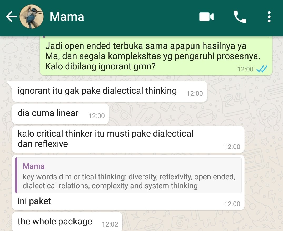 margianta's tweet image. Mom explains complex, complexity, and critical thinking with lontong sayur