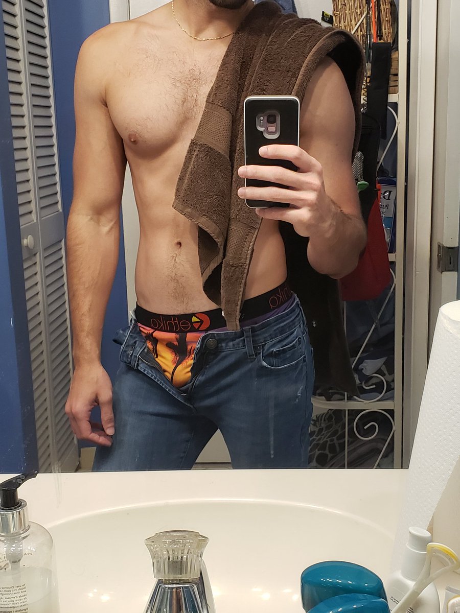 JesseRianT's tweet photo. https://t.co/kirRRRItNi Subscribe now and get 5 days for FREE!
10 discounted subscriptions left, offer ends Jun 3. #feet #malefeet #strip #onlyfans #jesseriant https://t.co/PkvTYtUlUX