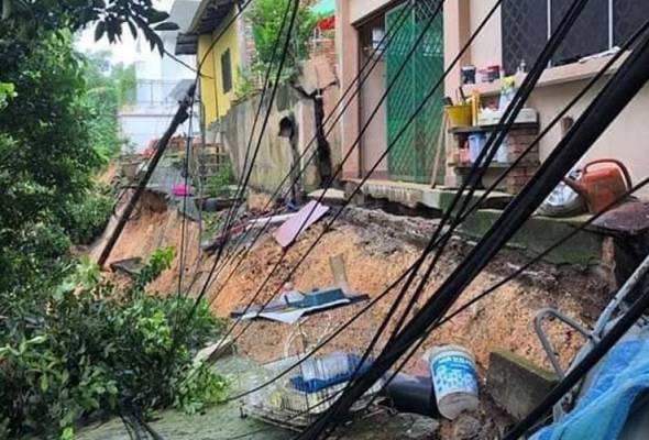Traumatized residents may apply to relocate
english.astroawani.com/malaysia-news/… #AWANInews #EnglishNEWS