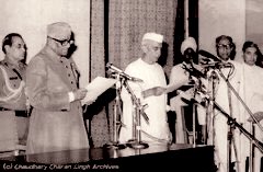 TandonVijai's tweet photo. Salutations and humble tributes on death anniversary of late 'Chaudhary Charan Singh', popular farmer leader and former Prime Minister of India, who has fought for his life for the prosperity of the poor, farmers and  underprivileged! 
#choudharycharansingh https://t.co/ofEMexOU91