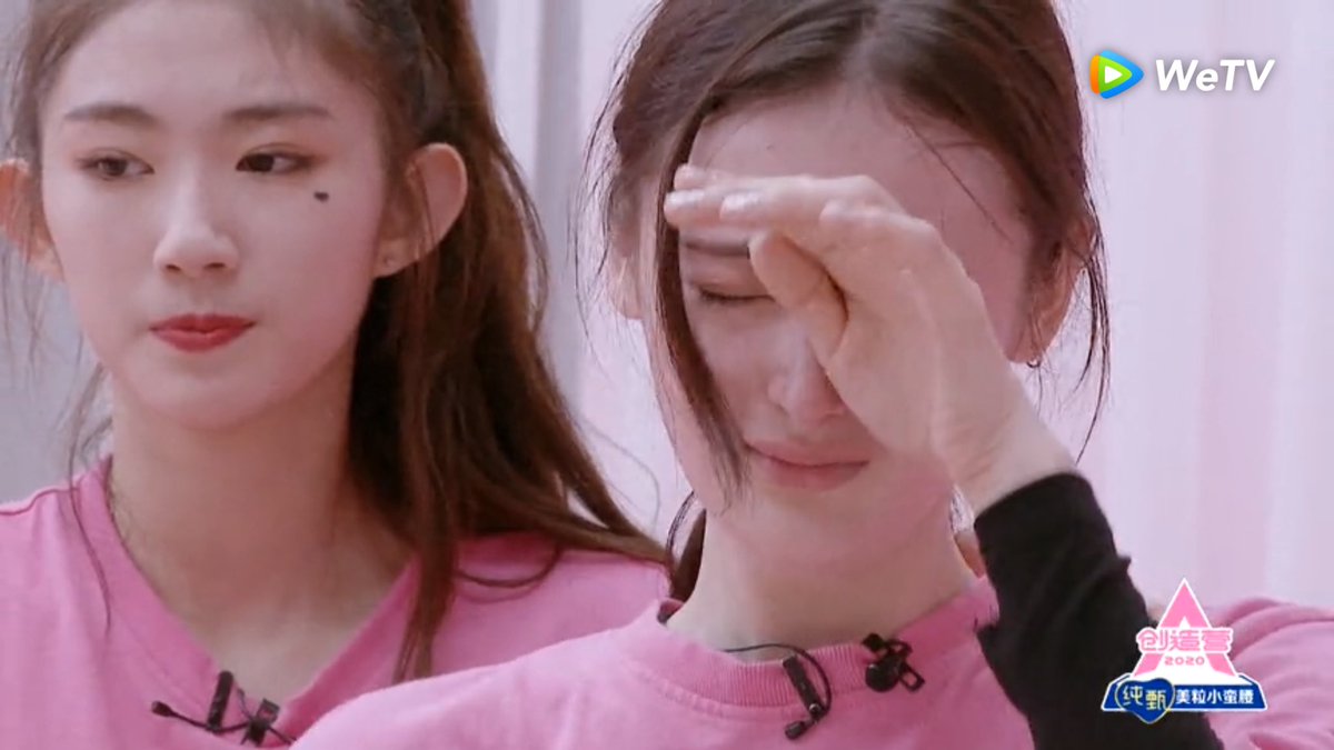 lia_frei_yeah's tweet photo. #Chuang2020 #LANA #라나 #拉娜 #Лана #创造营2020 #HiCC
#LUMINOUS #ProduceCamp2020 #WeLoveLana #SupportLana #FightingLana #VoteLana #ProduceCamp2020Lana #LanaChuang #Weibo #WeTv
Больно смотреть, когда нашему солнышку так тяжело :( https://t.co/2J5ieo8Q1r