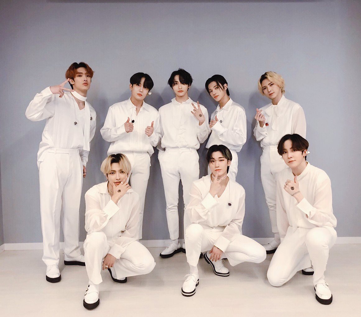 ATZtrans's tweet photo. @ATEEZofficial ꒰ 𝑬𝑵𝑮 𝑻𝑹𝑨𝑵𝑺 ꒱

[📷] TODAY ATEEZ
⏳200530

The ATINY PARTY [Crescent] that has marked a new start❣️Let's make longer and happier memories than the path we have walked so far💝
#ATEEZ #에이티즈

📝 ATZtrans cr; @jana22sal
🏹 TAKE OUT WITH FULL CREDITS https://t.co/6gWS89XiSi