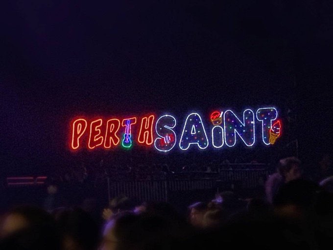 PS56116361's tweet photo. 你不用分清东南西北，只需要走向有我的方向。
cr：logo-PerthSaintChinese
#FindOurMissingPieceS https://t.co/qK0bdXq2EO