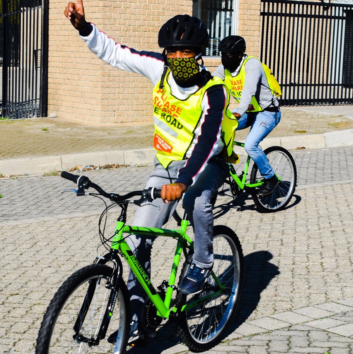 KhaltshaCycles's tweet photo. #newbikeday today we officially handed-over the first 10 #HeroesOnBikes bicycle to essential workers in Khayelitsha and Langa.This is part of our initiative to get more people on bikes @alanwinde @smesserschmidt @staywider @AvalancheBike @cocreateSANL @PedalPowerPPA @BENBikes_SA https://t.co/BImobsTiDs