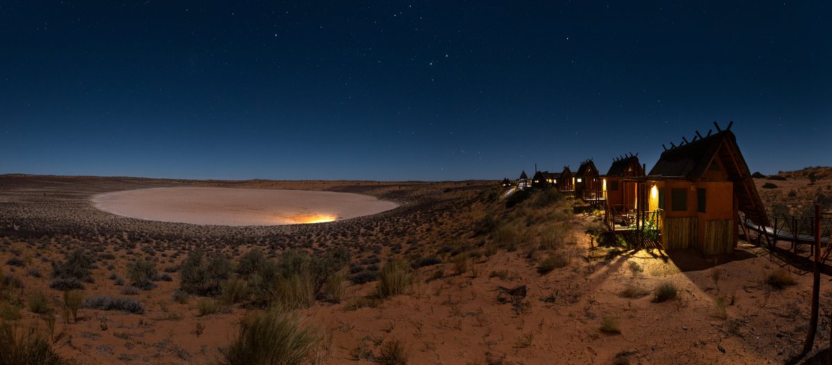 gotosouthafrica's tweet photo. Dark Sky Sanctuary, braais and night drives… the magic and wonder of the Kgalagadi Transfrontier Park. Celebrate #Kgalagadi2020 by creating your own experience at home with a family braai, camping in the garden, a roosterkoek lunch &amp; tag us in your photos using #ShareSouthAfrica https://t.co/s1mnSYSB1F