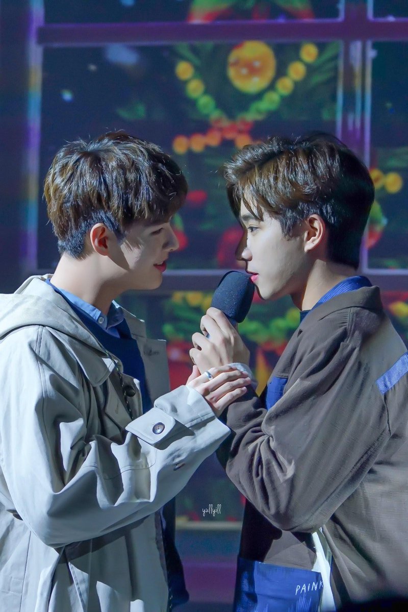 TJEKWU5rTlh6ERD's tweet photo. I don't know why, but I can't stop thinking about you. 

不知道为什么，我总是无法停止对你的思念。
#FindOurMissingPieceS https://t.co/cbdAnicH0D