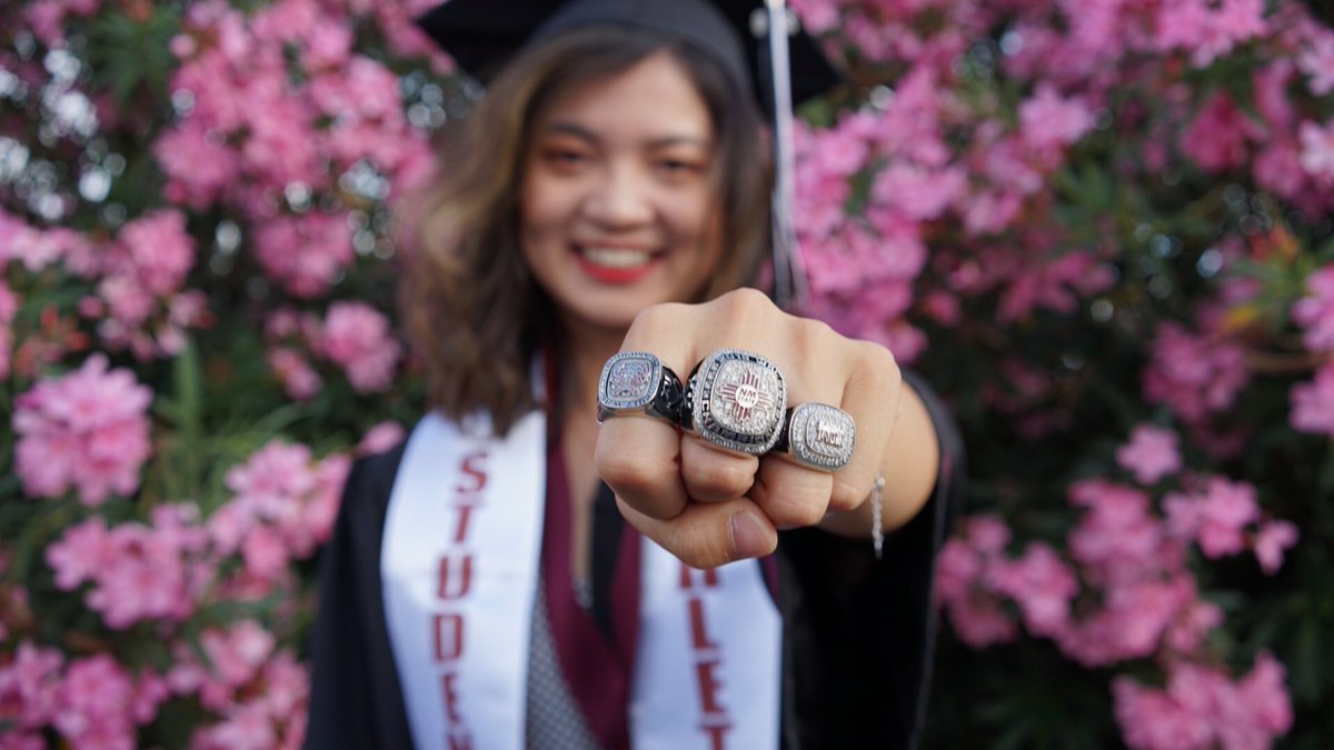 This is what doubling as a #PGAWORKSScholar and a student-athlete can look like for you. Need we say more?

Congrats to <a href="/Angela_yuqinxu/">Angela Xu</a>, 2020 Outstanding Graduate from <a href="/nmsucob/">NMSU College of Business</a> &amp; soon to be a new <a href="/PGA/">PGA of America</a> Pro.