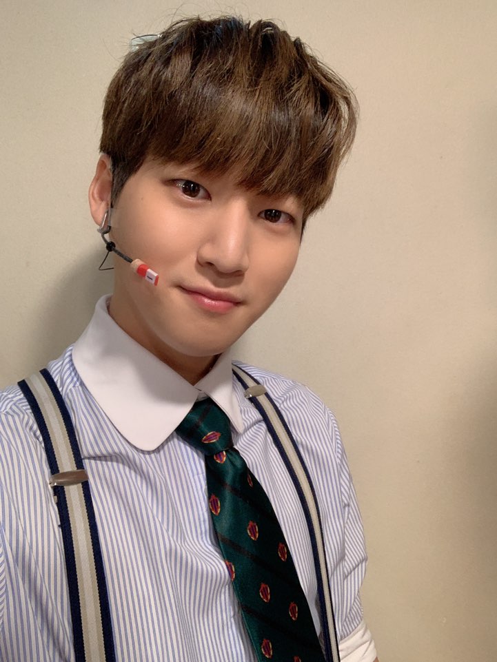 doublek_ent's tweet photo. 힘든 시기에도 극장에 찾아와주시고 객석 가득 채워주신 관객분들께 다시 한번 진심으로 감사의 말씀을 드립니다 💐💐
⠀
"내 맘속 깊은 진실 다 말할래"
피터 Peter 役 김리현
⠀
"기억하니 그때 우리 첫 만남을"
제이슨 Jason 役 김진욱 https://t.co/oGajK32liW