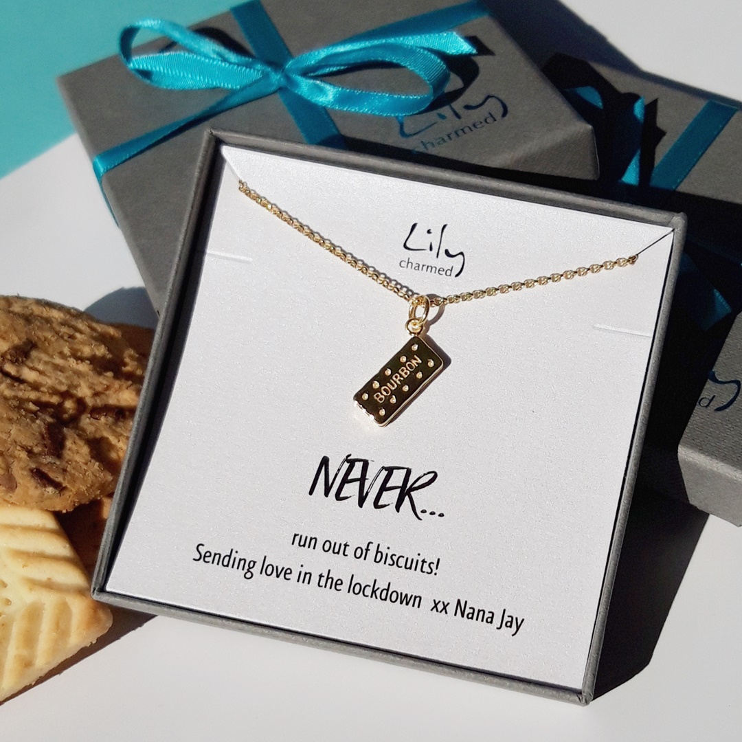 40% off for NHS staff &amp; keyworkers as a thank you for the amazing, challenging work you do🌼  Email or message us with a photo of your staff ID and we will give you a code to use at check out 👏#keyworkers #clapforcarers #staysafe #keyworkersdiscount #jewellerydiscount  #nhs