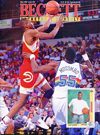baseballcardDoc's tweet photo. May ‘92 - Stacey Augmon drives on Mutumbo and lands the cover of Beckett.
Relive the rise of the hobby in our movie - watch now on Netflix or click link: https://t.co/UJNG7rdB7w
🏀🏀🏀
#staceyaugmon #dikembemutombo #beckett #jackofalltradesmovie #jackofalltrades #hawks https://t.co/MJk2hYivke