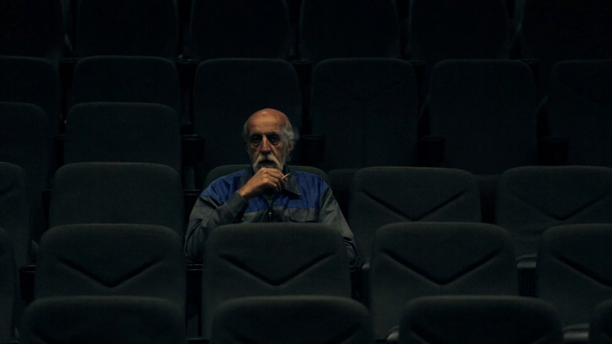 Exit6FilmFest's tweet photo. PODCAST: This episode the Exit 6 team discuss THE STAIN (Shoresh Vakili), IS THAT ALL THERE IS? (Asa Gartland), UNREGISTERED (Sophia Banks), and CLEAN AS YOU LIKE (@TheresaVarga), screened at #exit619. https://t.co/IGO9x4i2V8 https://t.co/YtG7YYZyWs