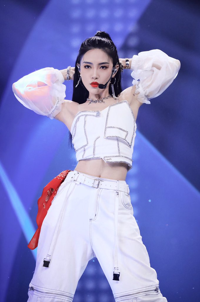 koalaiskoala's tweet photo. วันนี้พี่เก่งที่สุดเรย!! สวยที่สุด!! เสียงพี่คือปังไม่ไหวฮื่ออพุมจัยที่สุดในโลกเร้ยยยยเเง🙆🏻♀️💖🥺 #CheerForDaimeng #DAIMENG https://t.co/H3nd3goNHp