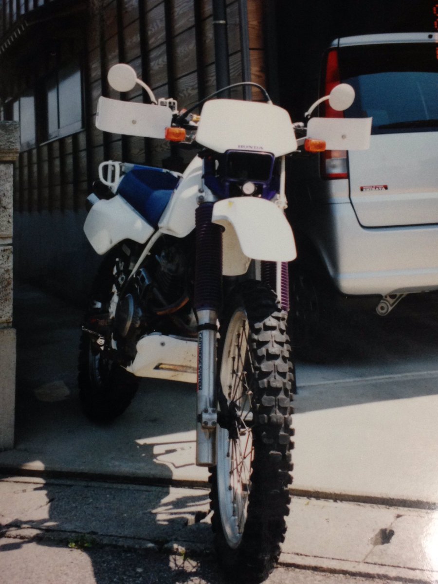 W_T_R_taft's tweet image. ちょい懐かしの相棒
#sdr200 #2tv
#md22 #xlr
#gj74a #bandit