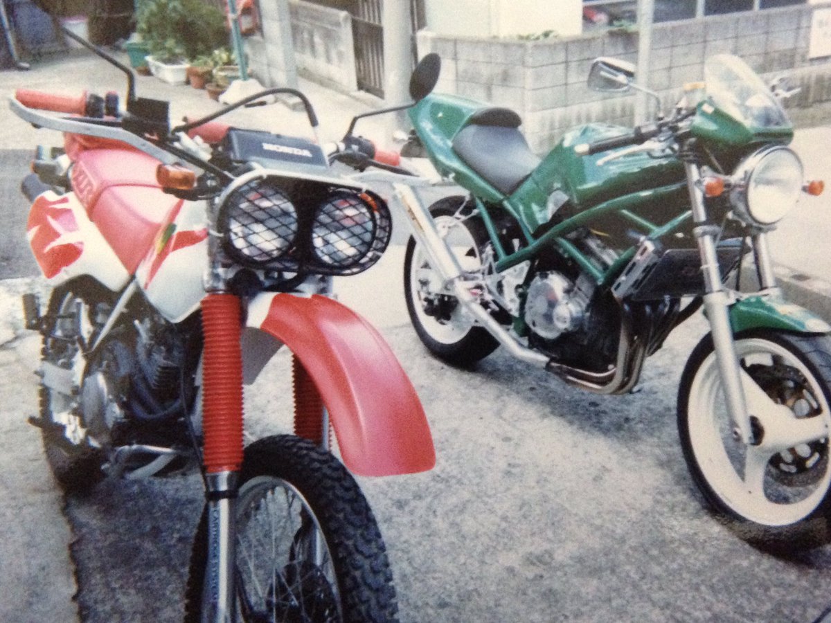 W_T_R_taft's tweet image. ちょい懐かしの相棒
#sdr200 #2tv
#md22 #xlr
#gj74a #bandit