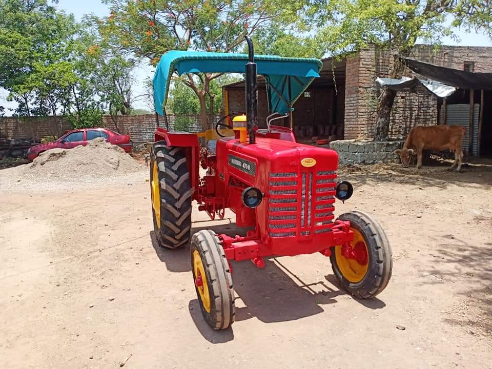 atcofficial25's tweet image. Day 1 to Day 6 our 40 year old International 275 Mahindra Tractor Restoration. Still as new #LockDownWork #Legacy #Emotions @anandmahindra @TractorMahindra @techmahindracsr @clubmahindra @MahindraTrukBus