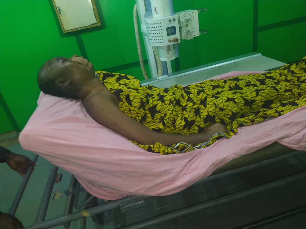 omonzojie's tweet photo. #justice4UWA
End rape now!!!
Raped,brutalized, thought the church is safest place, but was raped right inside the church in benin..fire extinguisher used as assault object on 22yrs old Uwa...Help get justice..@segalink @PoliceNG @PoliceNG_CRU @MirabelCentreNG https://t.co/SZnKbhsvME