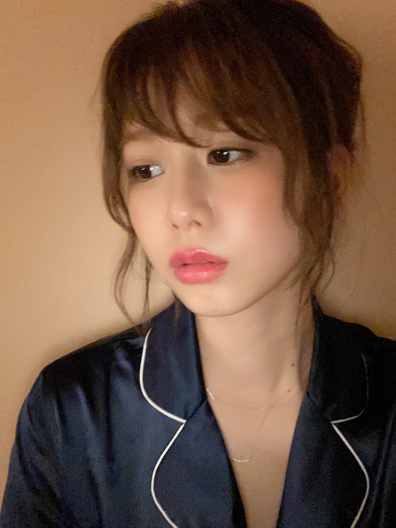 تويتر 大家志津香 しーちゃん على تويتر おやすみみんな おやすみしーちゃん T Co Aeoy5osuec