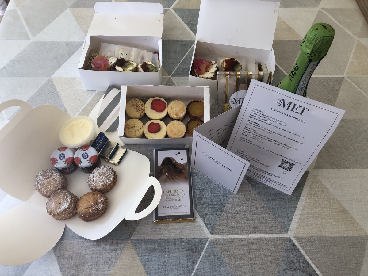 jenny de saulles tweet media