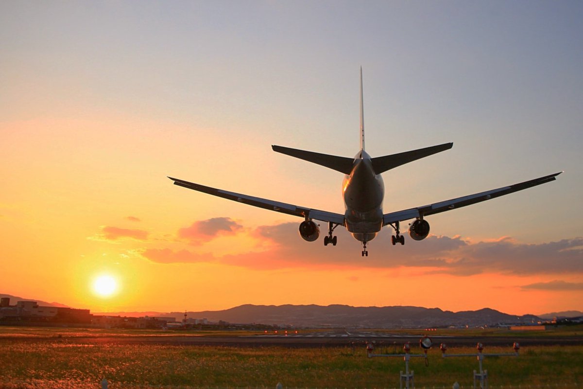 京都もよう Kyoto Moyou على تويتر 兵庫県 大阪府 夕陽と飛行機 伊丹空港 05 28撮影 夕陽 シルエット 飛行機 空港 夕焼け 伊丹空港 大阪国際空港 夕陽と飛行機 夕焼けと飛行機 飛行機が好き 飛行機撮ってる人と繋がりたい 夕暮れ時の 京都もよう Kyoto Moyou على تويتر 兵庫県 大阪府 夕陽と飛行機 伊丹空港 05 28撮影 夕陽 シルエット 飛行機 空港 夕焼け 伊丹空港 大阪国際空港 夕陽と飛行機 夕焼けと飛行機 飛行機が好き 飛行機撮ってる人と繋がりたい 夕暮れ時の
