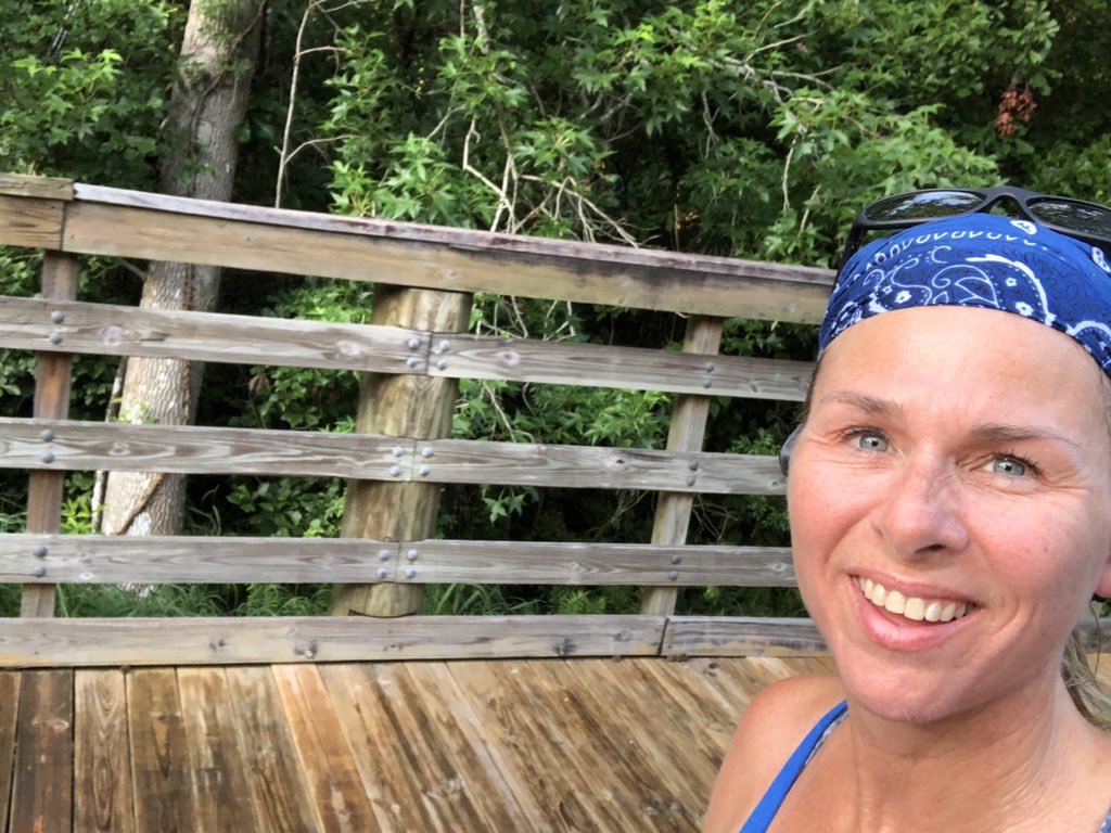 TeachToDream's tweet photo. Today marks 2 weeks of #Peloton Marathon Training(Planning a half though.. will tweak long runs before long)😎

30 miles ran in the last 2 weeks! PR for me! 🥳

This morning was a total of 7 miles and I set a 10k PR for myself! 🏃🏼‍♀️
It’s about PROGRESS!🔥
@TeacherFit_  #FitLeaders https://t.co/RpSnmpt4RG