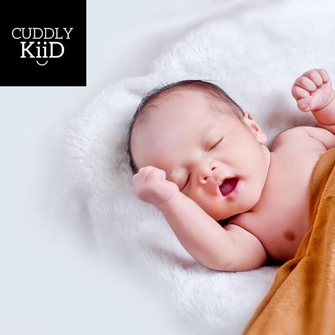 CuddlyKiid's tweet photo. #Repost @cuddlykiid @download.ins
---
how beautiful my sister is!! ❤️ FOLLOW @cuddlykiid
👶🏻👶🏻 #selfie #me #follow #tbt #instalike #happytime #happymommy #happybaby #happyness #childs #newborn #instakids #motherday #travel #photography #photographer #photographs #photographe https://t.co/nG1WNrmMzP