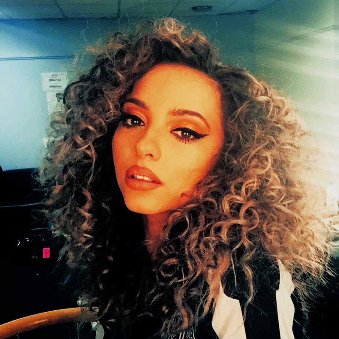hopkinsCourt18's tweet photo. Curly Mix #LittleMix @LittleMix #StreamBreakupsong #Breakupsong https://t.co/oSKwv4drd0