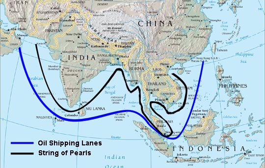 लगभग सन 2005 का वक़्तचीन ने दक्षिण चीन सागर से लेकर मलक्का स्ट्रेट, बंगाल की खाड़ी और अरब की खाड़ी तक, यानि की पूरे हिंद महासागर में बंदरगाह, हवाई पट्टी, निगरानी-तंत्र इत्यादि तैयार करने की योजना बनाई। (चित्र देखें)2/n