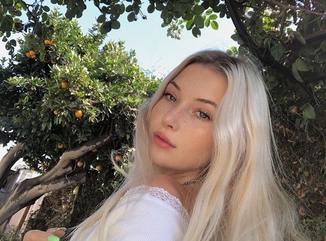 alguien sabe cómo se llama esta chica??? es que no me acuerdo ayuda.