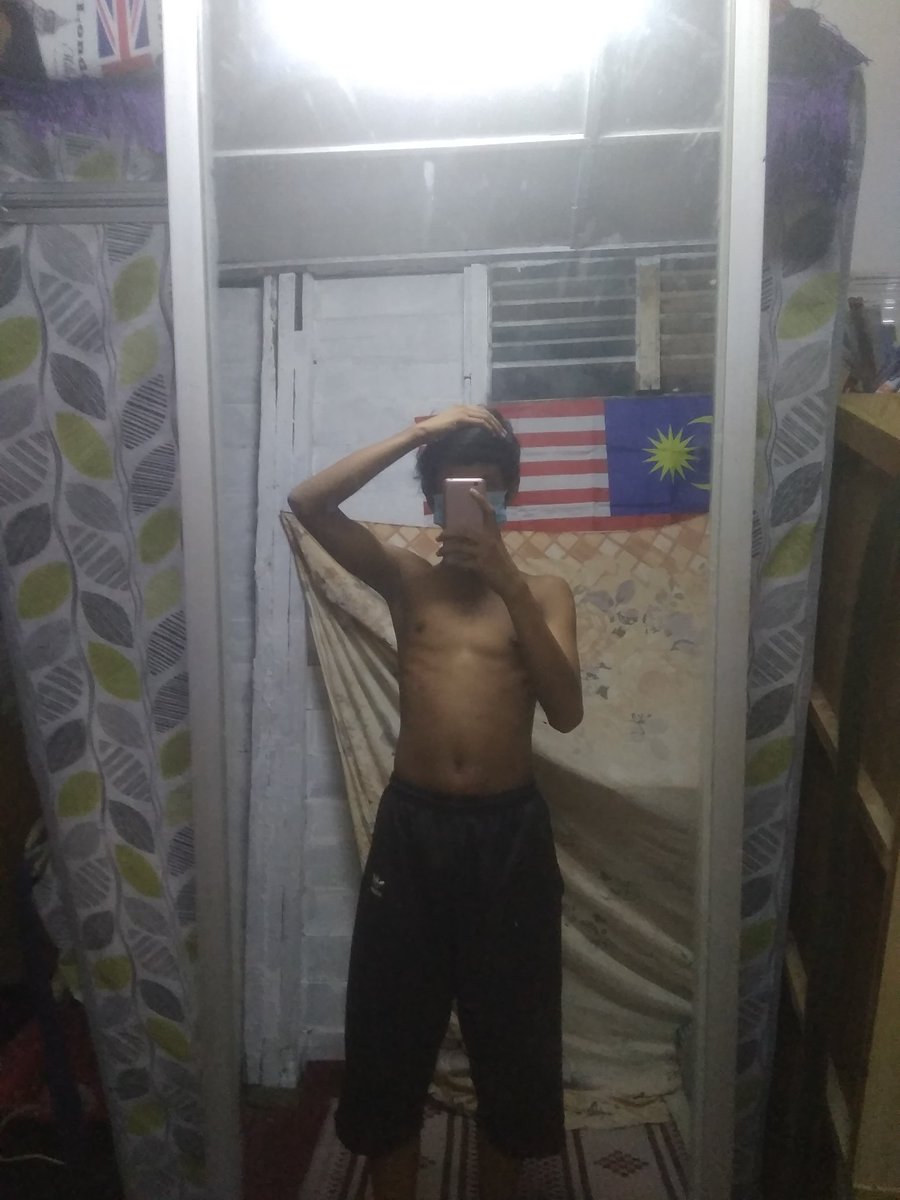 05Aminx's tweet photo. IAM single 😂😂 https://t.co/3EkFL0fIra