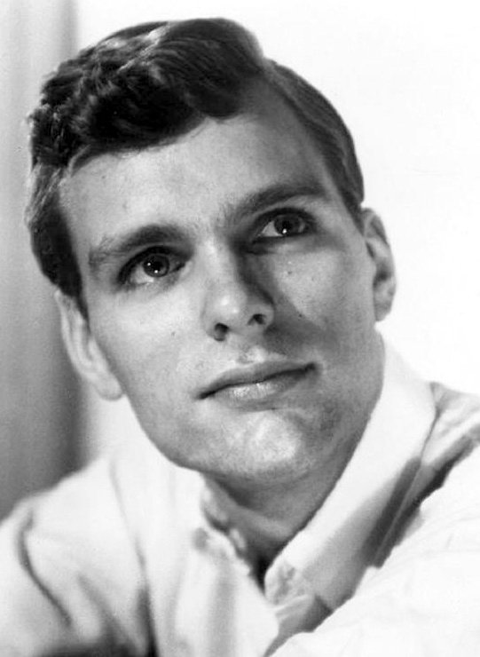 Happy birthday Keir Dullea!! 