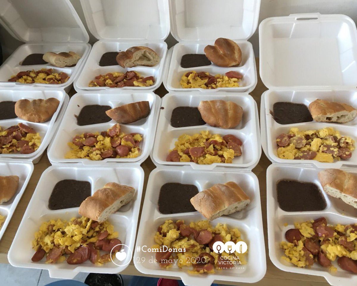 SanzMania's tweet image. Nos unimos a la #CadenaSanzeraDeDonación apoyando a @comidonas donando comida para el personal de Sanidad del hospital Juárez #CDMX @MexicoCovid191 
Somos #FAMilia #FAMSANZMX 
#JuntosSomosMás
@AlejandroSanz @LFdCesmas