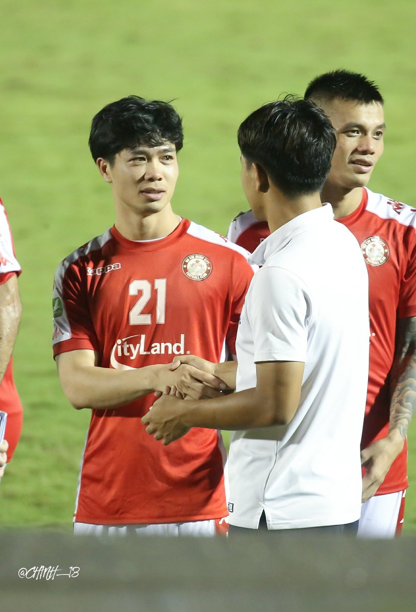 Chinh_13's tweet photo. CHINH và những ng bạn 😁 https://t.co/bonqjfnHGZ