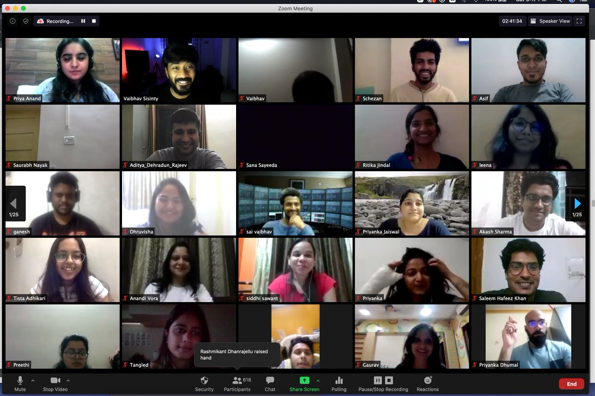 swapnesh_rathod's tweet image. Enjoying the growth hack madness with
@VaibhavSisinty
#VaibhavSisinty #LinkedInBatch5 #LinkedIn5DayWorkshop