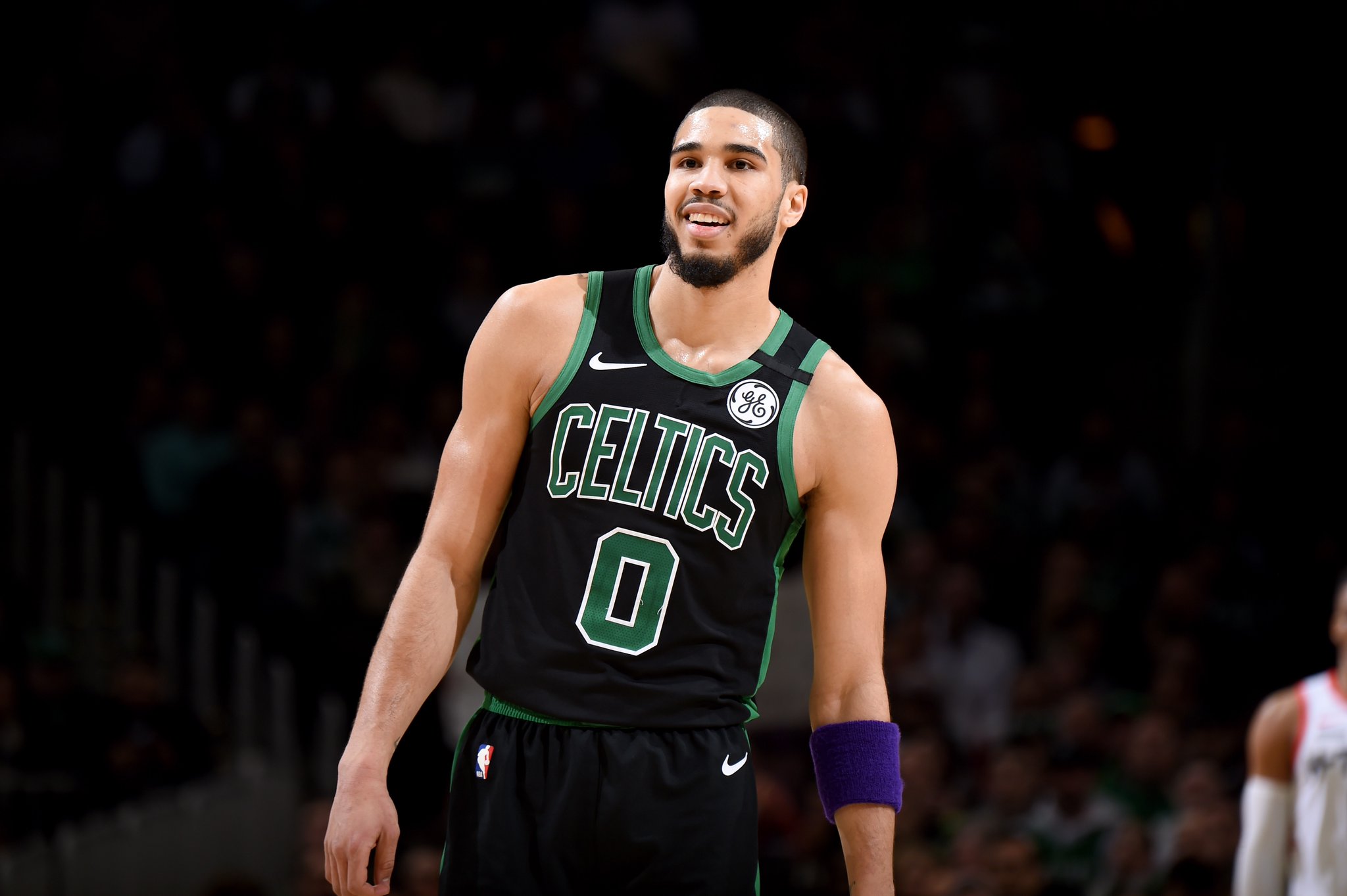 [情報] 塞爾提克可能在球季結束後頂薪續約 Tatum