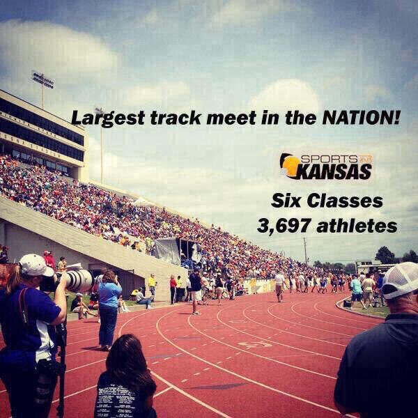 TrackInKansas's tweet photo. What could have been.... 

#thelostseason #championshipsaturday https://t.co/2ws8KHWmF8