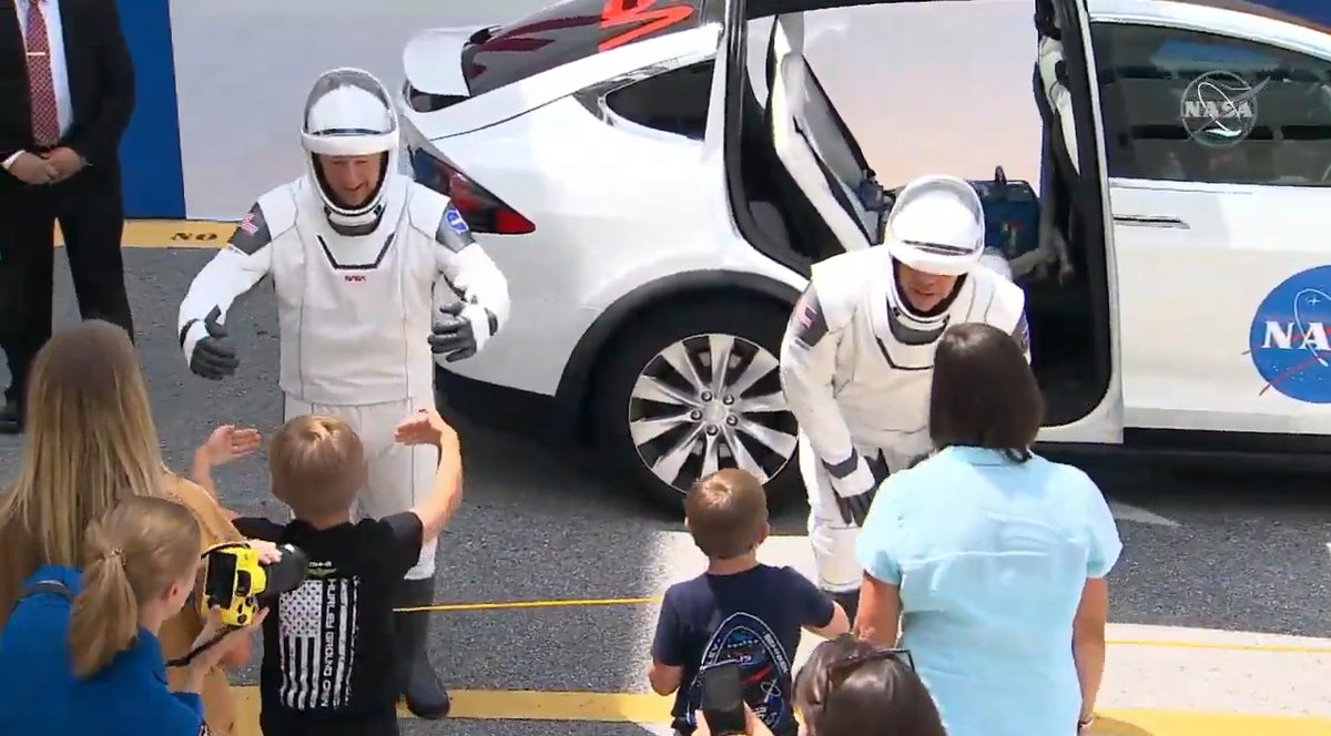 EZRyNcfWoAAlyhS?format=jpg&name=medium